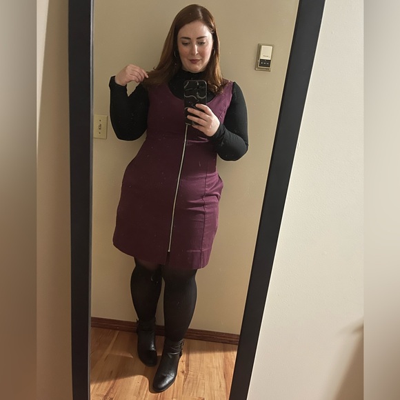 Meet your Posher, Kylie - Picture 5 of 5